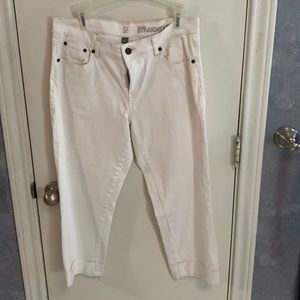 NY&Company cropped jeans. GUC. Women’s Size 8